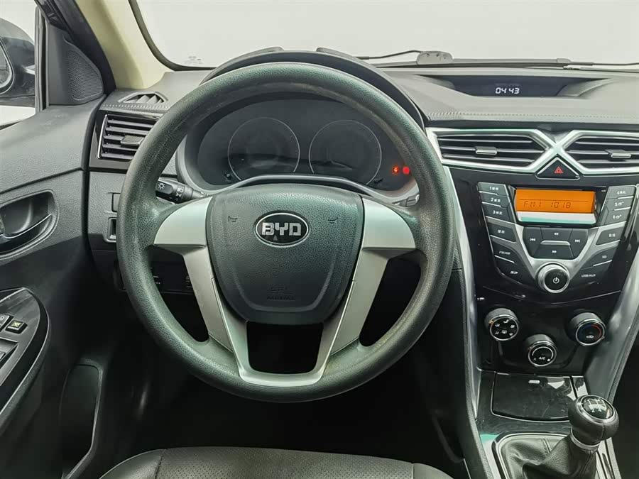 BYD F3 2021 car image #12