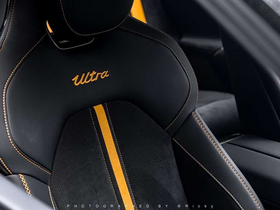 小米汽车 小米SU7 Ultra 2025 汽车图片 #12