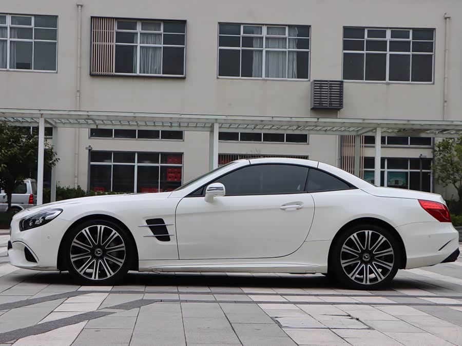 Mercedes-Benz SL Class 2019 car image #12