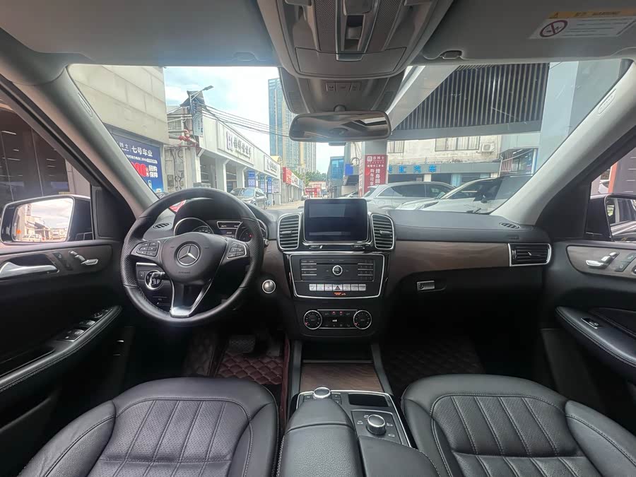 Mercedes-Benz GLE Class 2018 #12 Mercedes-Benz GLE Class 2018 car image #12