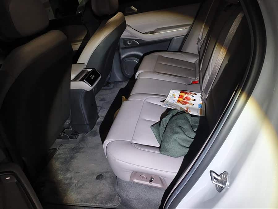 蔚来 蔚来ES7 2023 汽车图片 #12