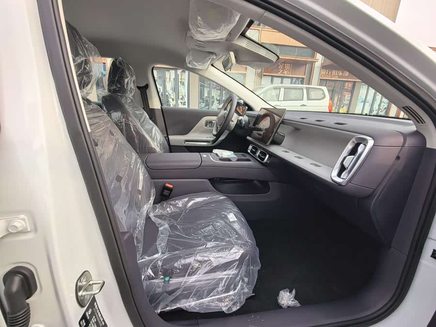 零跑汽车 零跑B01 汽车图片 #12