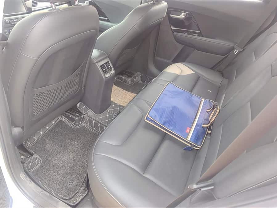 起亚 极睿 2017 汽车图片 #12