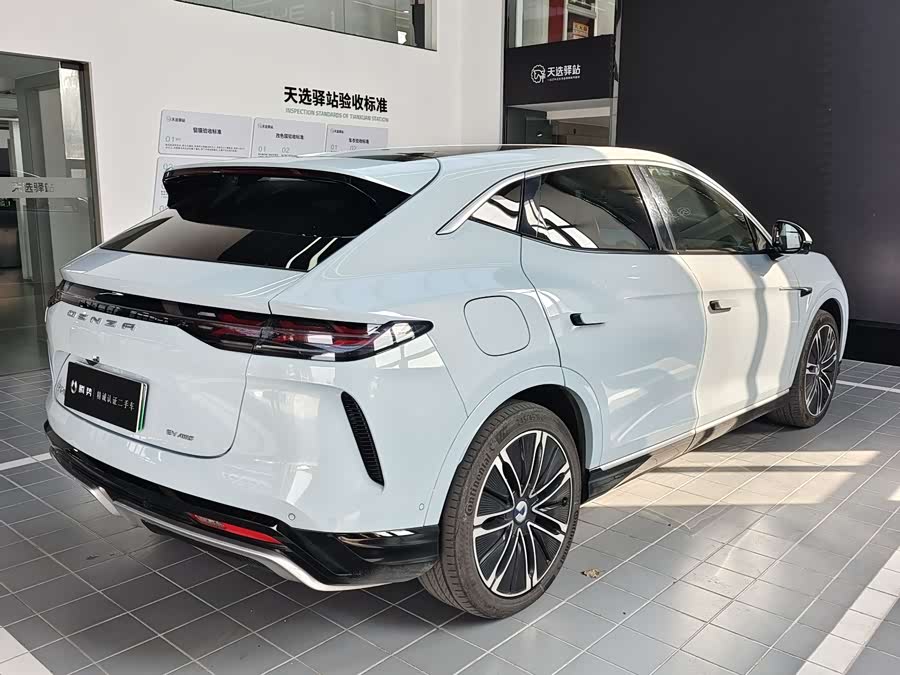 Denza N7 2024 صورة سيارة #12