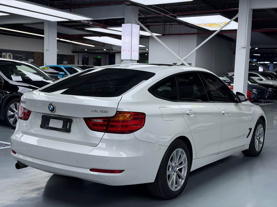BMW 3 Series GT 2014 immagine di auto #12