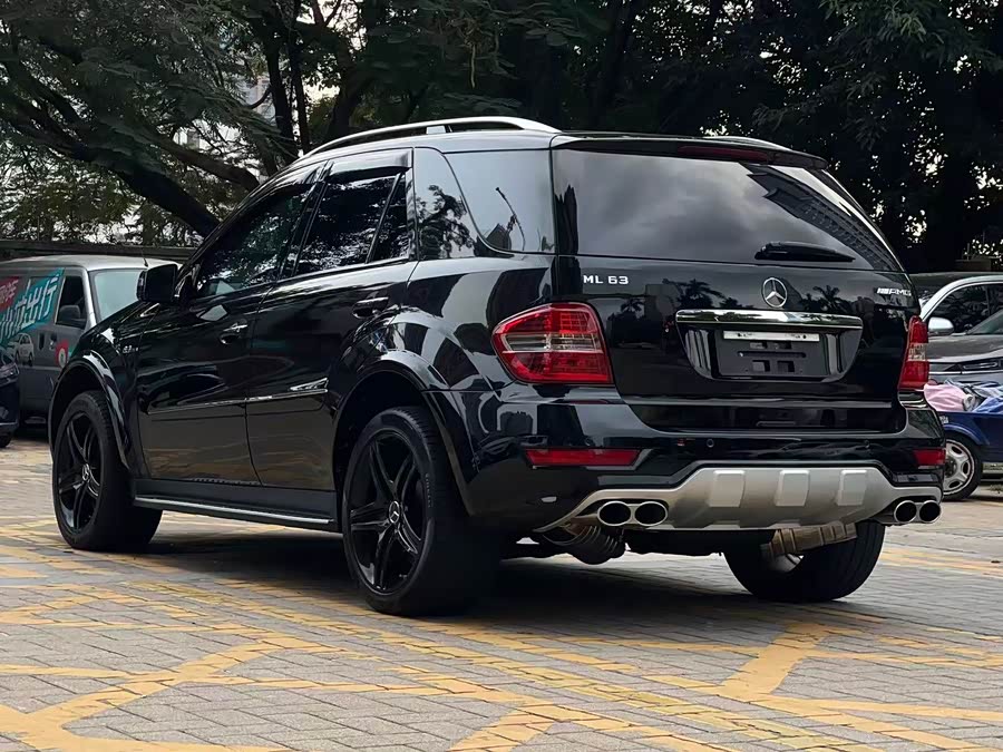 Mercedes-Benz M AMG 2012 image de voiture #12