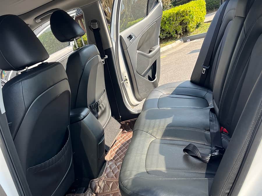 起亚 起亚K5 2013 汽车图片 #12