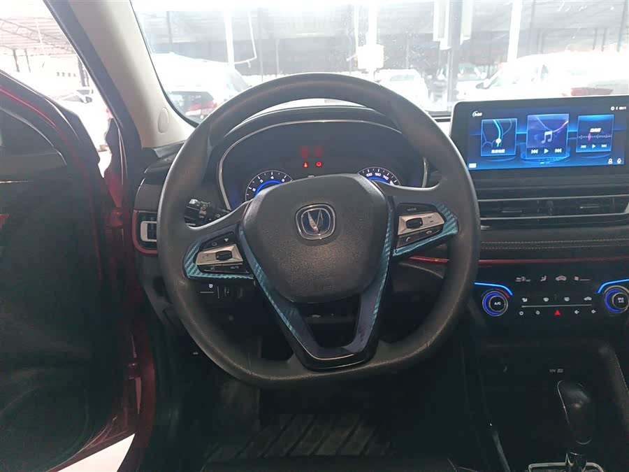 Changan Eado DT 2018 car image #12