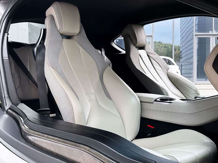 BMW i8 2017 #12 BMW i8 2017 car image #12