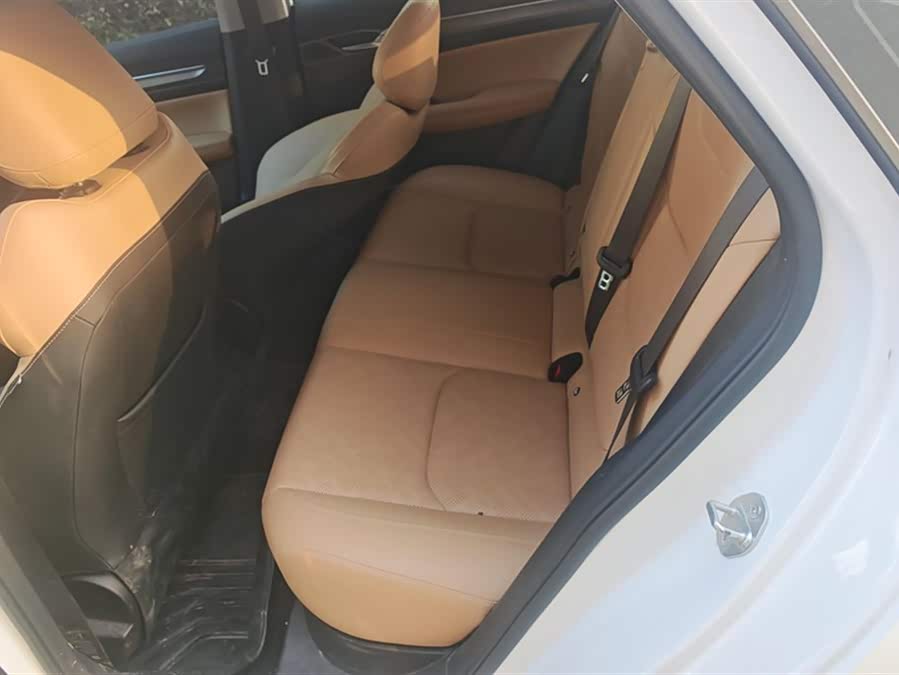 GEELY Emgrand L HiP 2023 #12 GEELY Emgrand L HiP 2023 immagine di auto #12