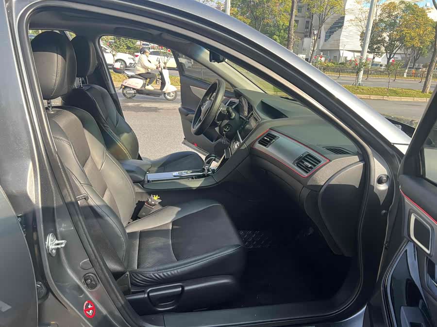 Honda Spirior 2015 #12 Honda Spirior 2015 car image #12