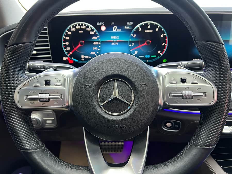 Mercedes-Benz GLS Class 2024 #12 Mercedes-Benz GLS Class 2024 car image #12