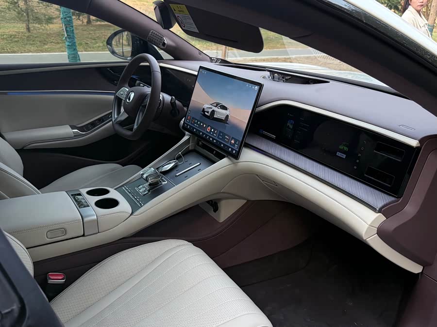 Denza Z9GT 2024 immagine di auto #12