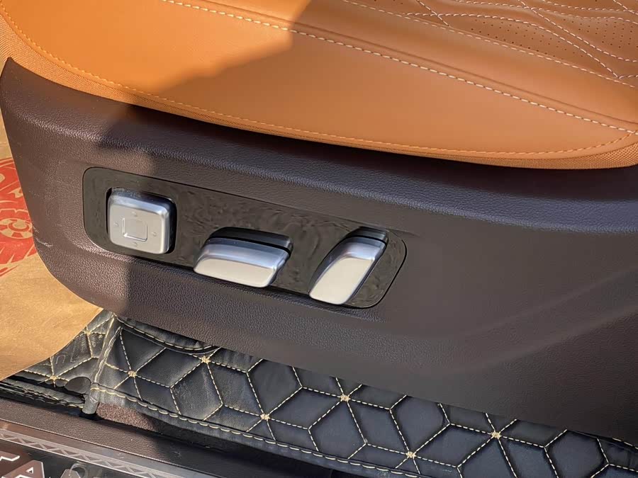 Tank 500 New Energy 2024 #12 Tank 500 New Energy 2024 immagine di auto #12