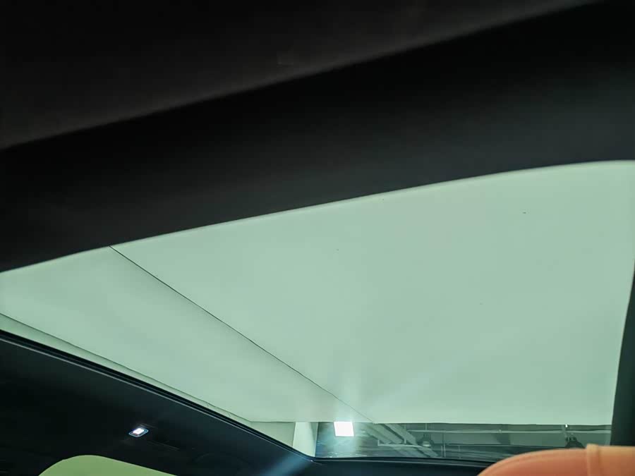 BYD Tang L 2025 صورة سيارة #12