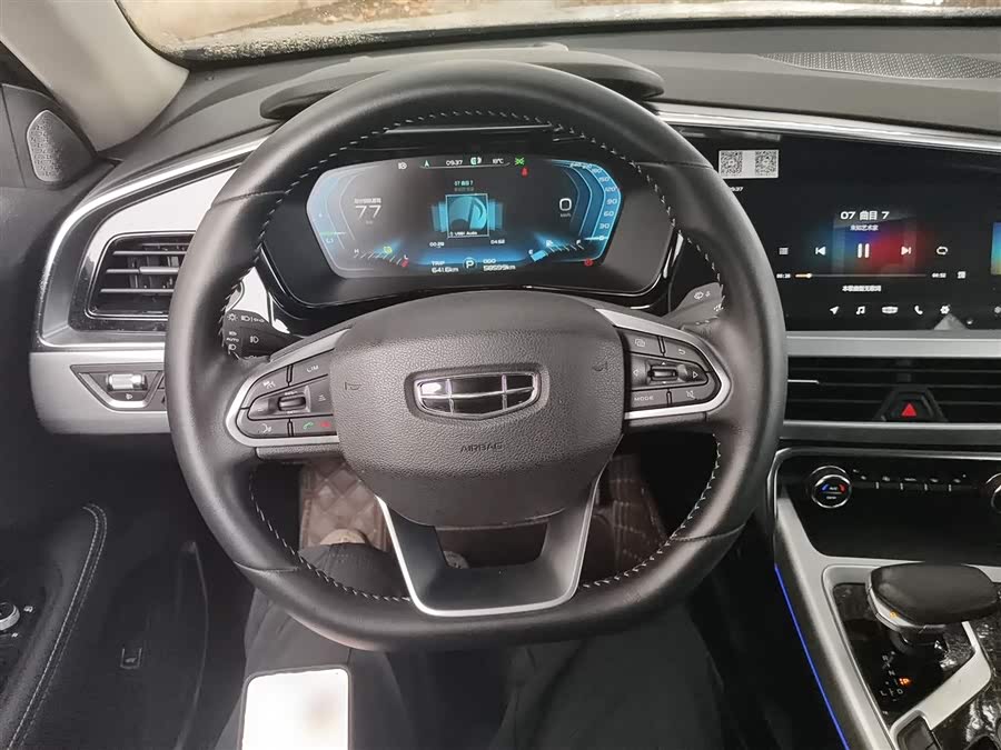 GEELY Tugella New Energy 2019 car image #12