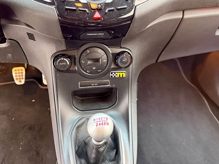 Ford Fiesta (Imported) 2013 car image #12