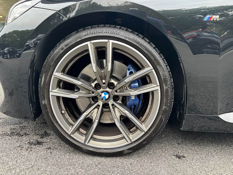 BMW M240i 2024 immagine di auto #12