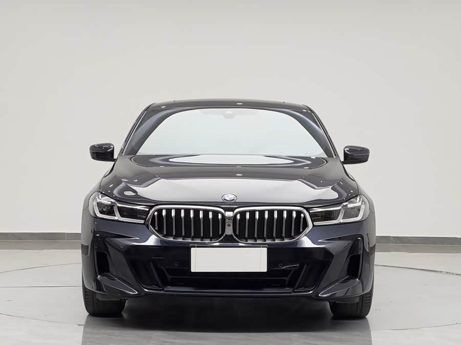 BMW 6 Series 2024 imagem de carro #12