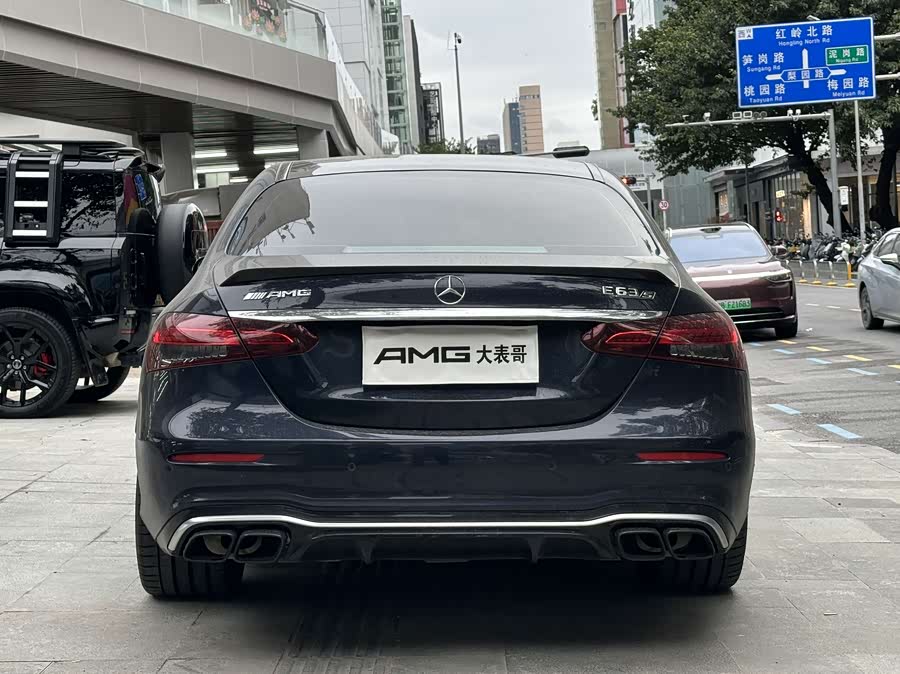 Mercedes-Benz E AMG 2022 immagine di auto #12