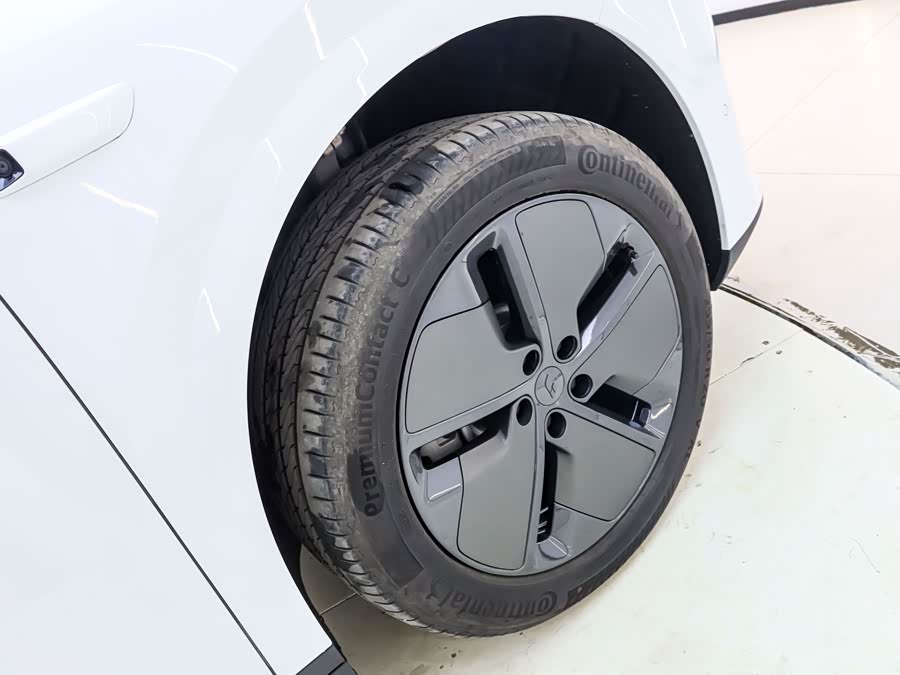 Li i8 2025 изображение автомобиля #12