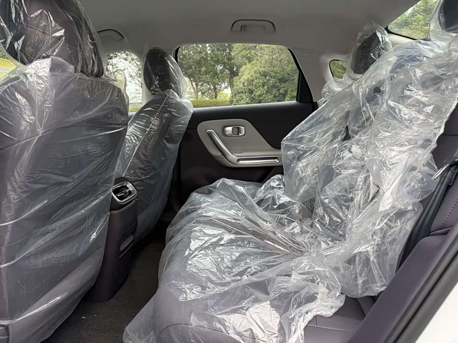 零跑汽车 零跑B01 汽车图片 #12