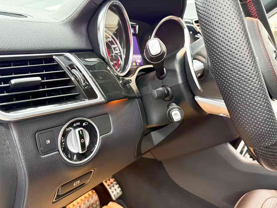 Mercedes-Benz GLS AMG 2017 #12 Mercedes-Benz GLS AMG 2017 car image #12