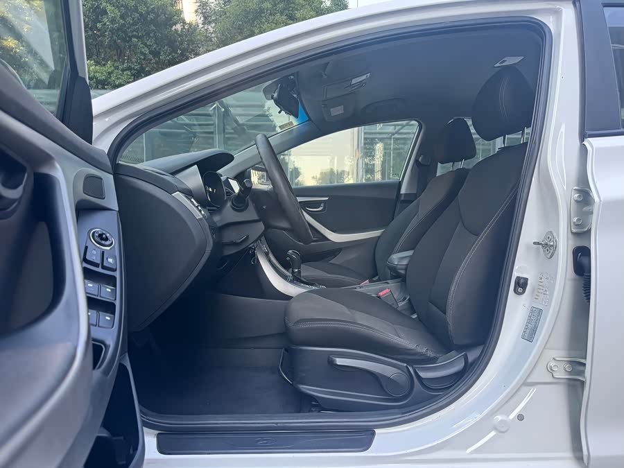 Hyundai Elantra MD 2014 #12 Hyundai Elantra MD 2014 car image #12