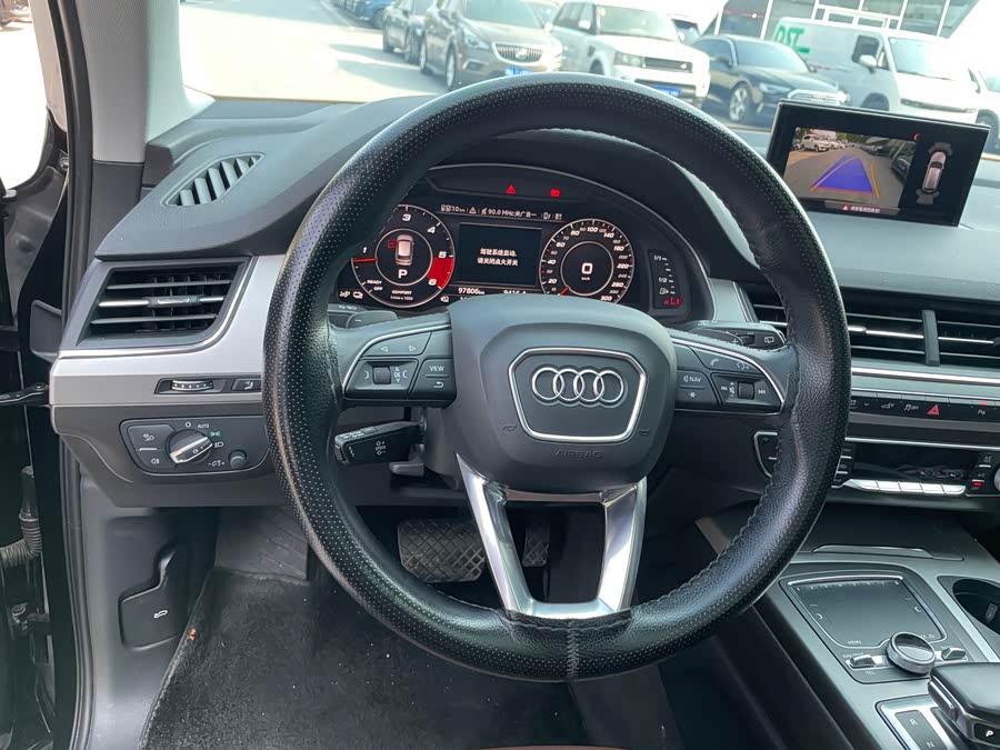 Audi Q7 New Energy 2019 car image #12