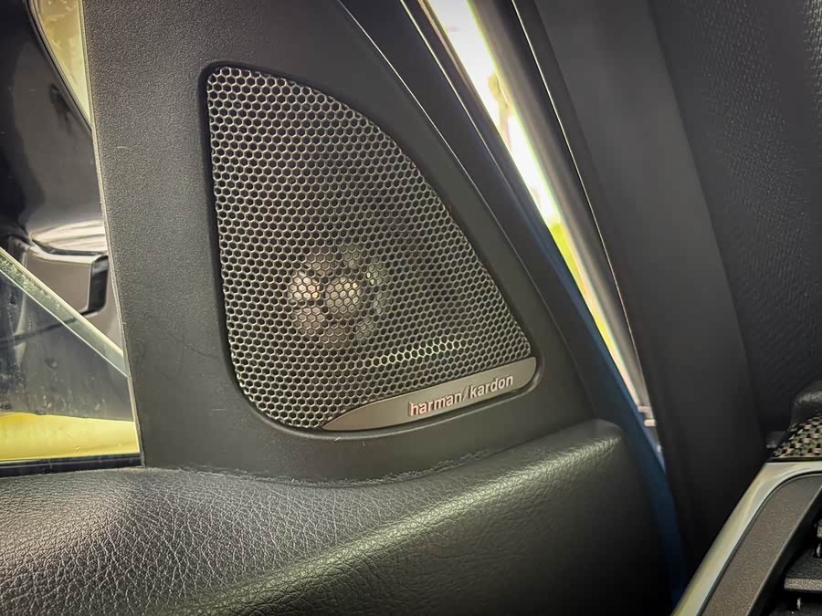 BMW M3 2017 car image #12