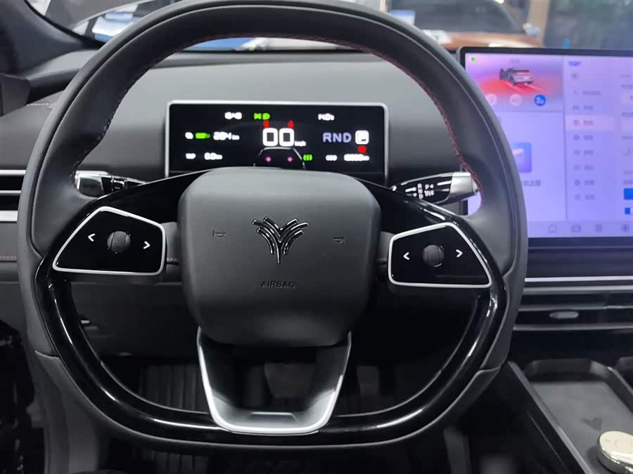 哪吒汽车 哪吒X 2023 汽车图片 #12