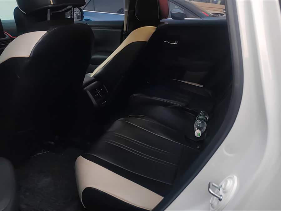 Honda HR-V 2024 car image #12