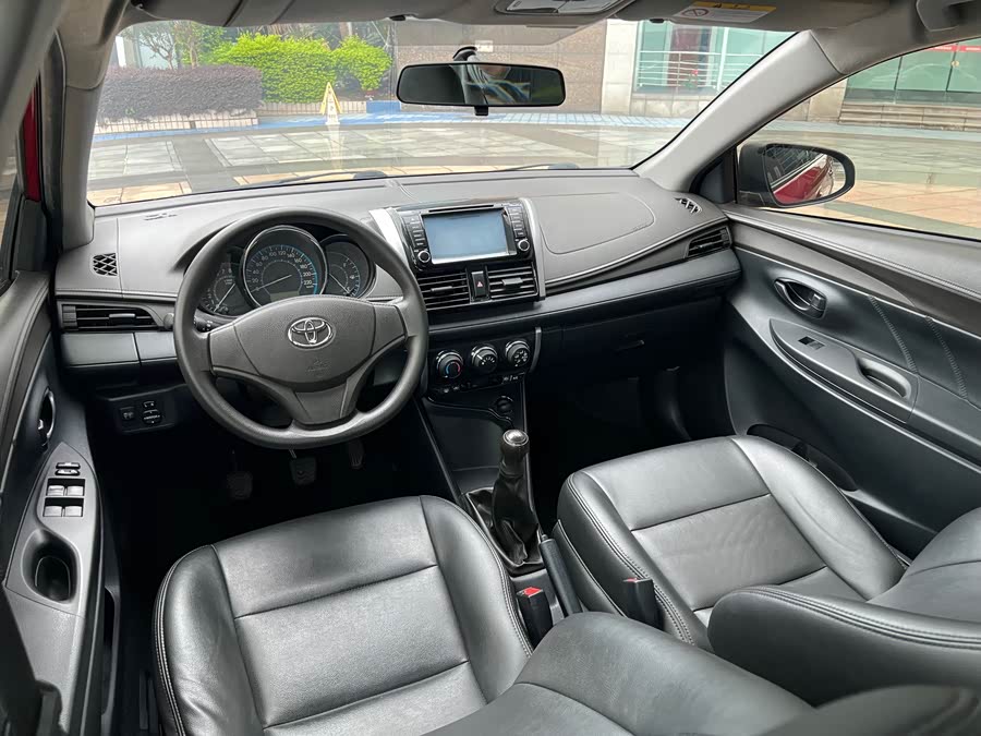 Toyota Vios 2015 immagine di auto #12