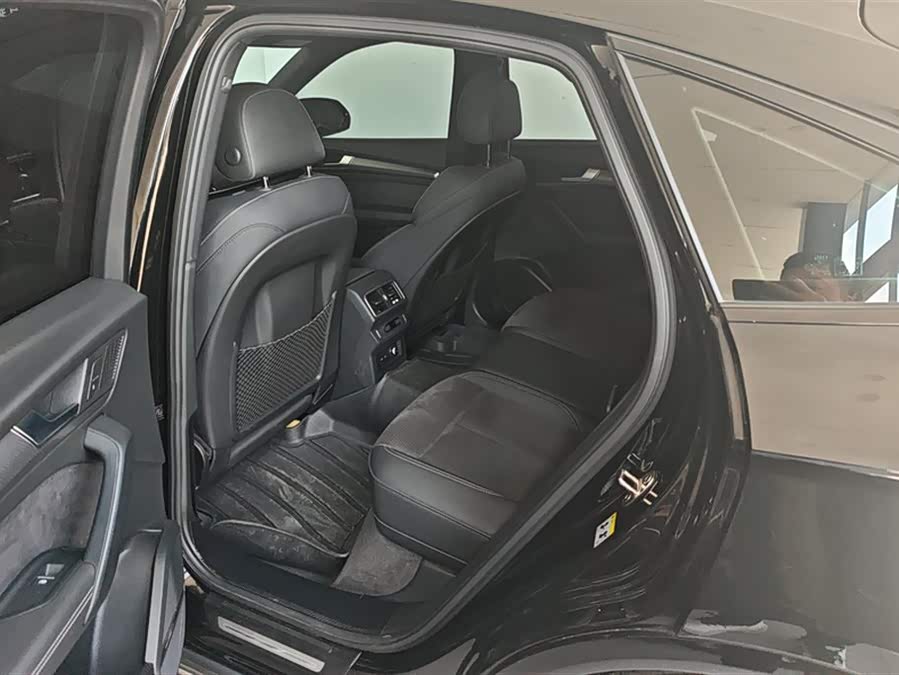 Audi Q5L Sportback 2023 #12 Audi Q5L Sportback 2023 car image #12