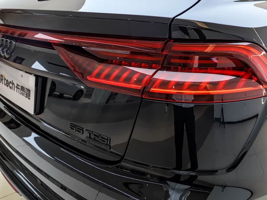 Audi Q8 2021 #12 Audi Q8 2021 car image #12