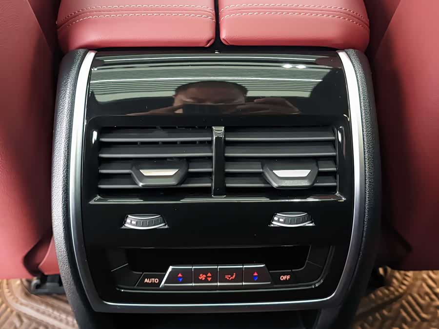 BMW X5 2025 imagen de coche #12