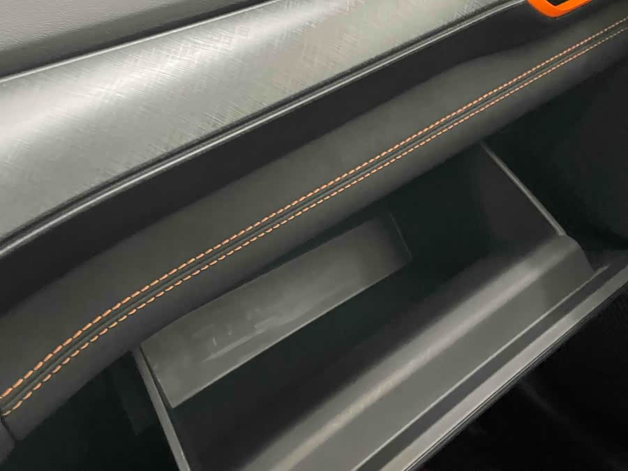 长安 长安UNI-T 2022 汽车图片 #12