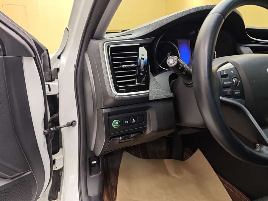 Honda Spirior 2017 #12 Honda Spirior 2017 car image #12