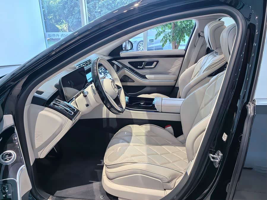 Mercedes-Benz Maybach S Class 2022 car image #12