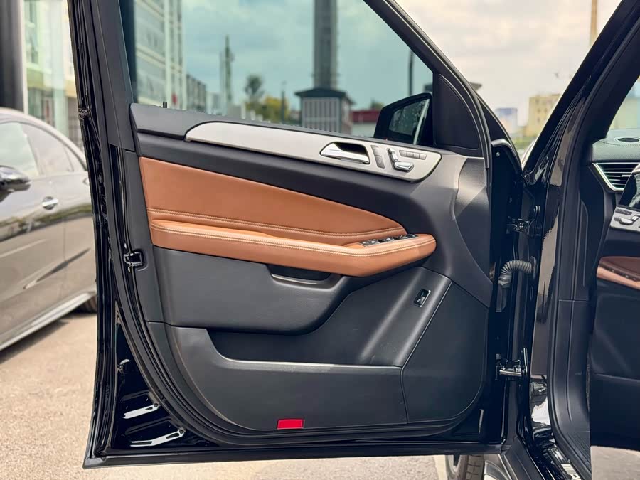 Mercedes-Benz A AMG 2020 car image #12