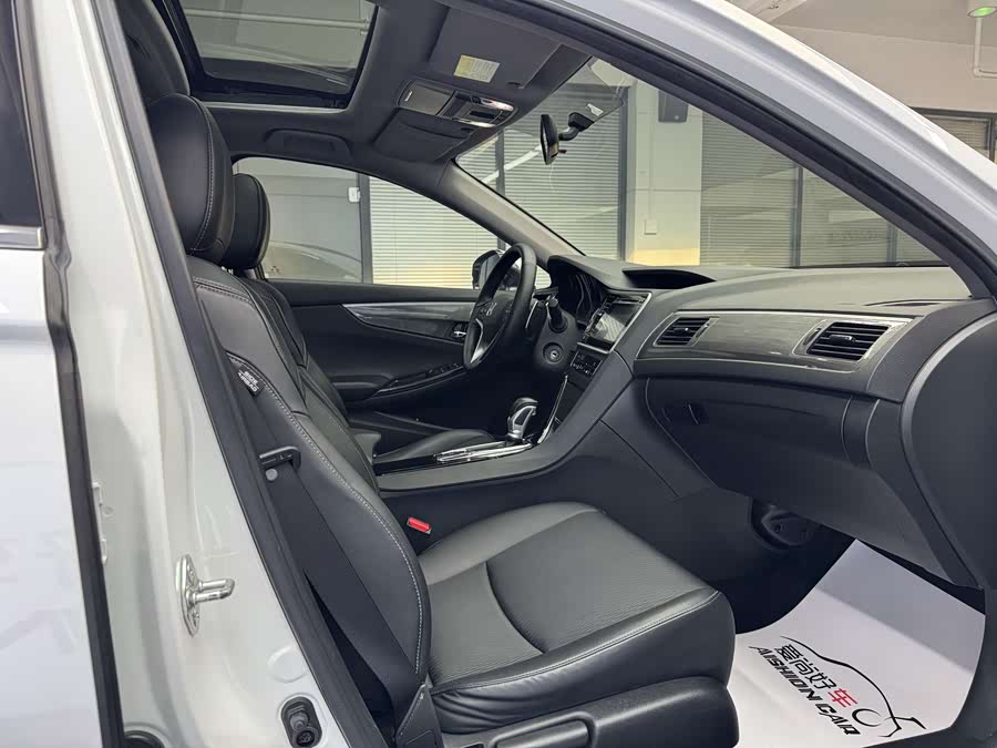 Honda Spirior 2018 imagem de carro #12