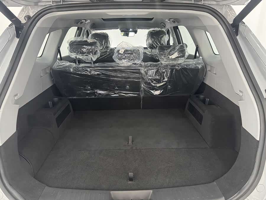 Chery Tiggo 8 PRO New Energy 2025 car image #12