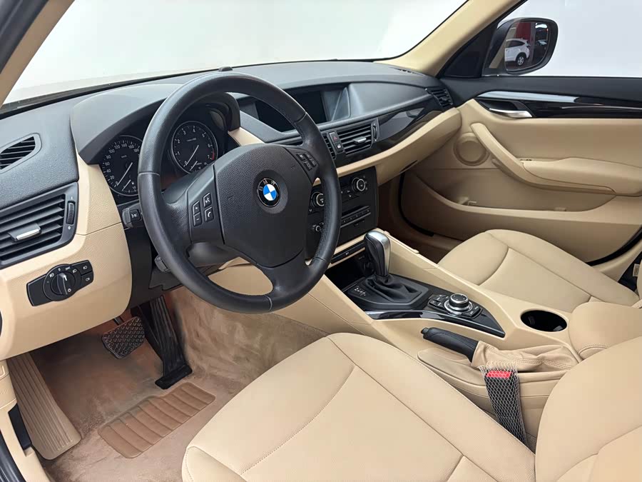 BMW X1 (Imported) 2012 #12 BMW X1 (Imported) 2012 car image #12