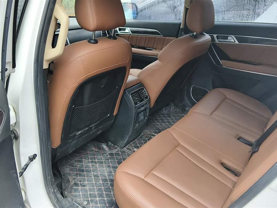 Haval H6 Coupe 2016 immagine di auto #12