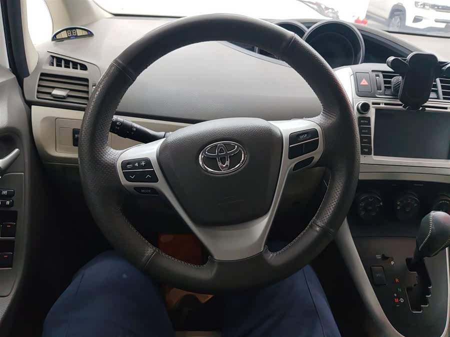 Toyota Reiz 2016 #12 Toyota Reiz 2016 immagine di auto #12