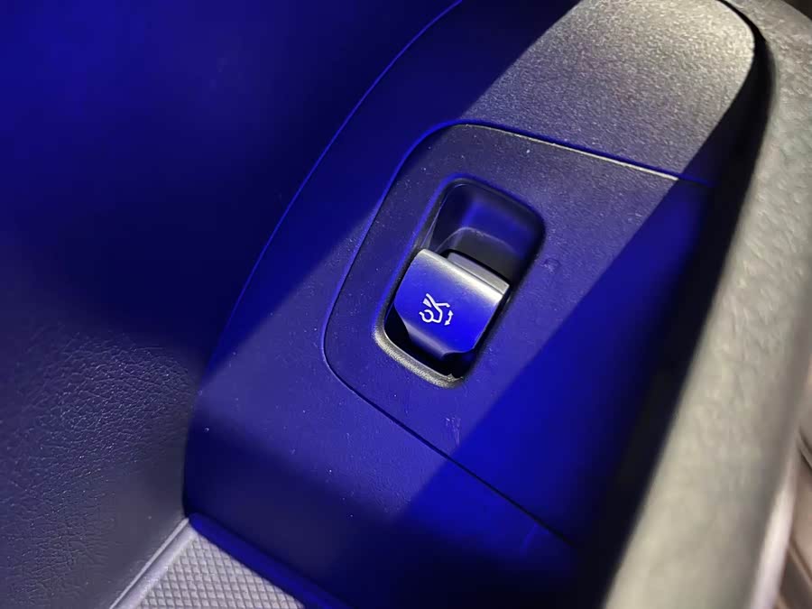 Mercedes-Benz EQE SUV 2024 #12 Mercedes-Benz EQE SUV 2024 car image #12