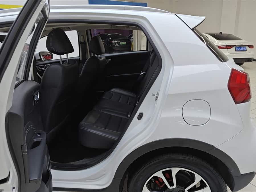 GEELY Vision X3 2017 car image #12