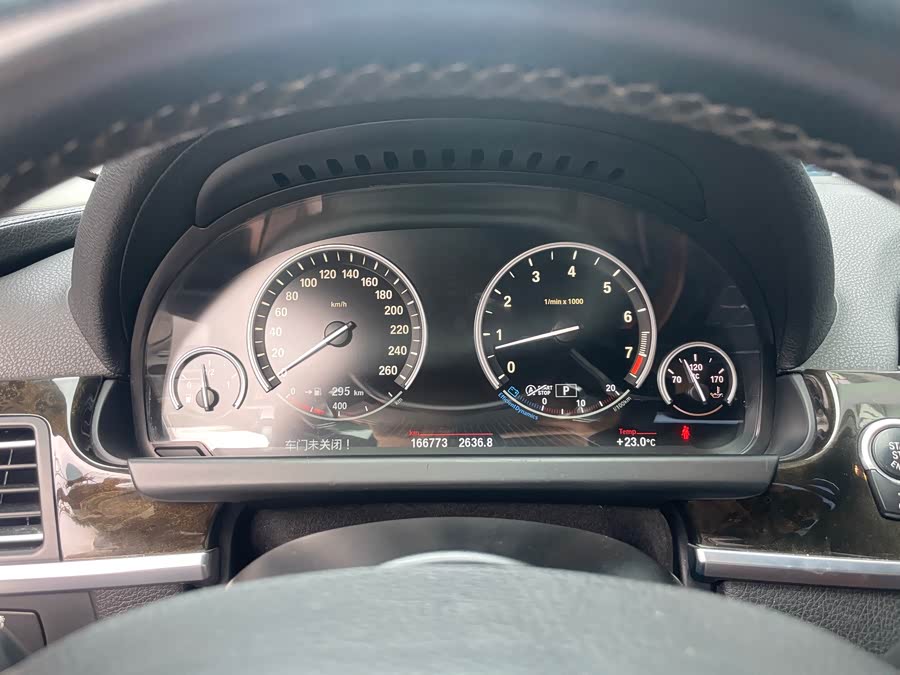 BMW 6 Series 2014 car image #12