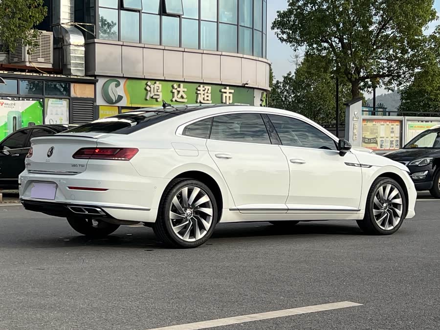Volkswagen CC (FAW-Volkswagen) 2024 car image #12