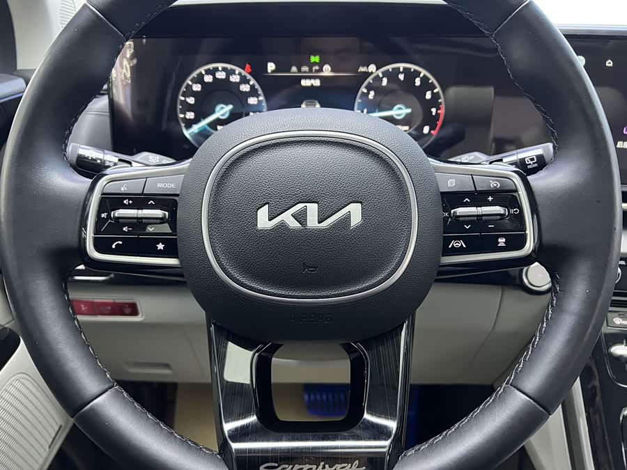 Kia K3 2016 car image #12